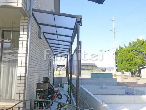 犬走り自転車バイク屋根 フラットテラス屋根 1階用 F型 目隠しパネル(前面 正面)