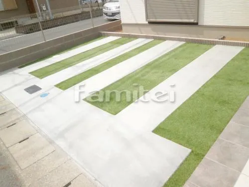 駐車場ガレージ床 轍(わだち) 土間コンクリート 本物そっくり人工芝