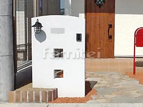 ホワイト門柱 塗り壁 ラフ仕上げ スリット加工 レンガ花壇