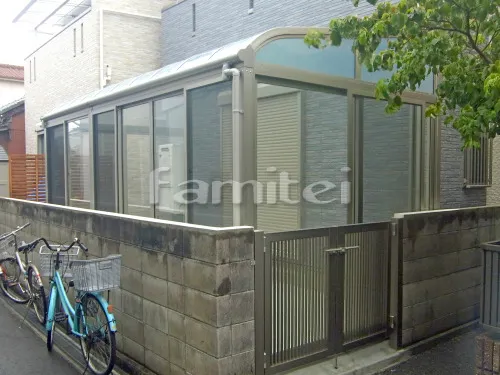 ガーデンルーム YKKAP サンフィール3 テラス囲いサンルーム R型アール屋根 網戸