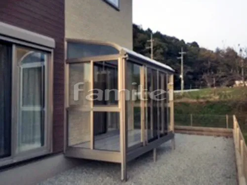 ガーデンルーム YKKAP サンフィール3 サンルーム 積雪50cm対応 R型アール屋根 高窓仕様 可動式物干し 網戸(両側面 正面)