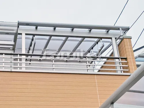洗濯干し屋根 YKKAP ソラリアテラス屋根 2階用 F型フラット屋根 積雪50cm対応 物干し