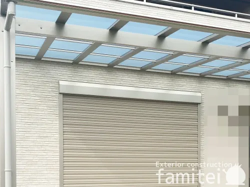 １階テラス屋根 （雨除け） YKKAP 木製調 エフルージュ FIRST 大型テラス フラット屋根 スタンダード 壁付