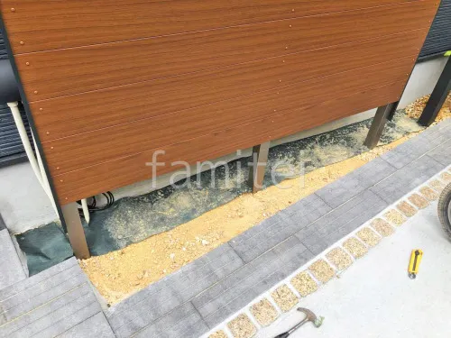 平板敷き （床平板貼り） ユニソン リビオ[ai]スリット60 600×150角 石・ストーン調