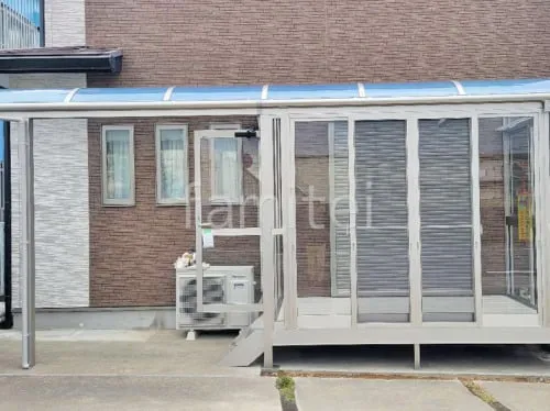 引き戸 樹脂デッキ サンルーム（テラス囲い） YKKAP ソラリアR アール屋根 １階テラス屋根 （雨除け） YKKAP ソラリアR アール屋根 壁付 スタンダード