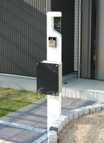 京都市　新築外構工事　カーポート　機能門柱　境界フェンス