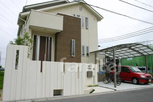 京田辺市　新築オープン外構　シンプルデザイン　境界フェンス