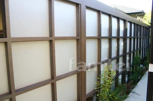 生駒市でお庭のリフォーム　ガーデンルーム暖蘭物語（ＴＯＥＸ）と＋Ｇプラスジー