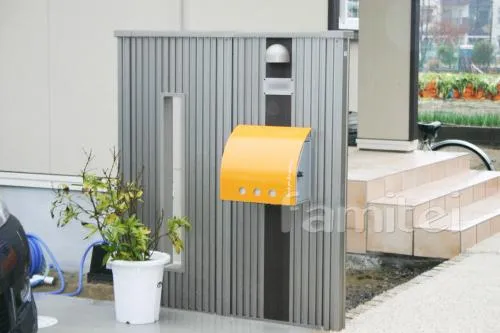 和歌山市のオープン外構　機能門柱　郵便ポスト
