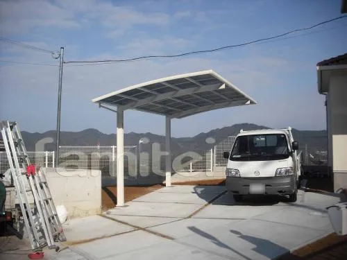 神戸市のカーポート工事　YKK レイナポート１台　YKKヴェクターテラス屋根２Ｆ