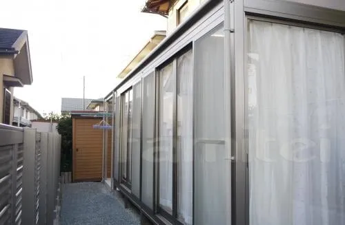 和泉市　庭リフォーム　サンルーム　タイルデッキ　テラス屋根１Ｆ　立水栓