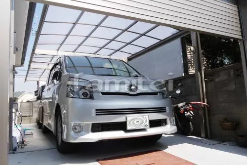 和泉市　クローズ外構　塗り壁門柱　電動シャッターゲート　カーポート