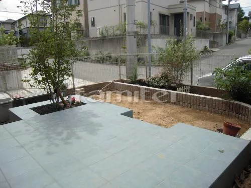 神戸市　庭リフォーム　タイルデッキ　シンボルツリー植栽シマトネリコ（常緑）