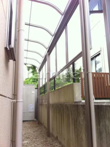 生駒市　レギュラーテラス屋根１階 目隠しサイドパネル