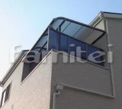 大阪市　ベランダ屋根 レギュラーテラス屋根２階 物干し 目隠し側面パネル