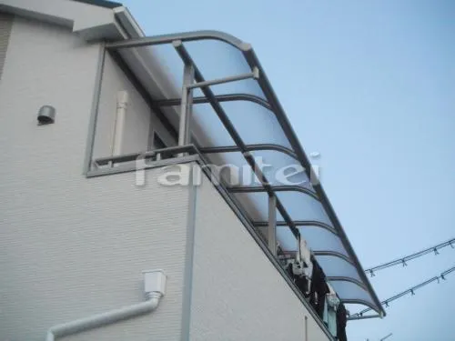 加古川市　エクステリア工事　カーポート　プライスポート　ベランダ屋根　レギュラーテラス屋根２階