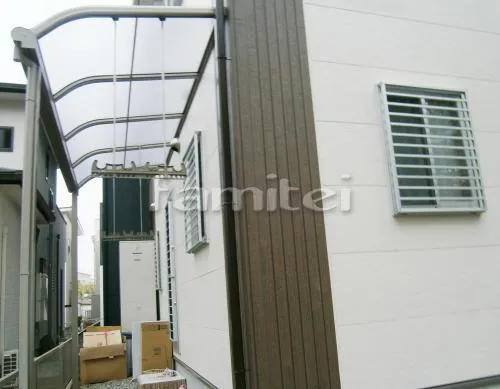 岸和田市　YKKヴェクター（ベクター）テラス屋根２階 物干し　レギュラーテラス屋根１階