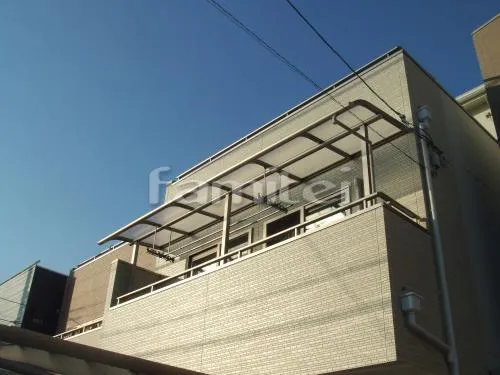 堺市　ベランダ屋根 レギュラーテラス屋根２階 物干し　境界フェンス塀 LIXIL (リクシル) ハイグリッドフェンスUF8型