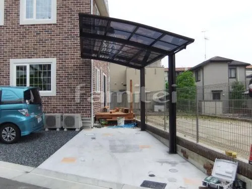 宝塚市　カーポート プライスポート１台　レギュラーテラス屋根１階