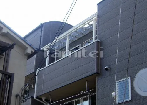京都市 ベランダ屋根 レギュラーテラス屋根３階 物干し