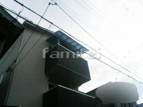 茨木市  ベランダ屋根 ＹＫＫヴェクター（ベクター）テラス屋根３階 物干し
