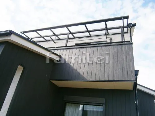 堺市 ベランダ屋根 LIXIL(リクシル) ライザーテラス屋根２階 Ｆ型フラット屋根 物干し