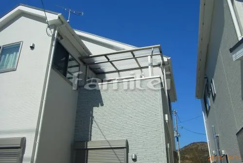 姫路市 ベランダ屋根 レギュラーテラス屋根2階 Ｆ型フラット屋根 物干し
