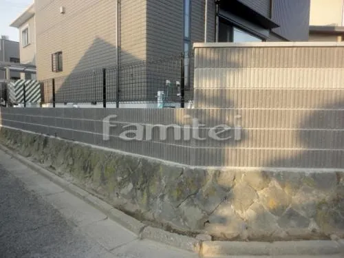 和歌山市 新築高台オープン外構 モダン門柱塀 境界フェンス塀 車庫土間コンクリート