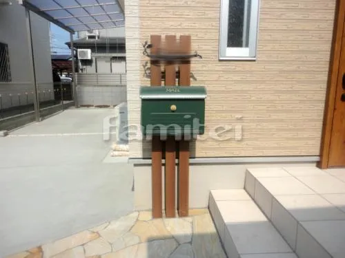 和歌山市 新築オープン外構 角柱門柱 木製調アルミ角柱　カーポート カーブポートシグマ 1台用(単棟) LIXILリクシル