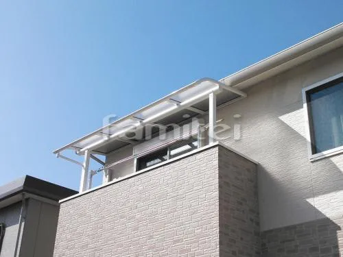 三木市 エクステリア工事 ベランダ屋根 YKKAP ヴェクター(ベクター)テラス屋根 2階用 Ｒ型アール屋根