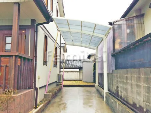 生駒市 エクステリア工事 カーポート YKKAP レイナポートグラン １台用(単棟) Ｒ型アール屋根