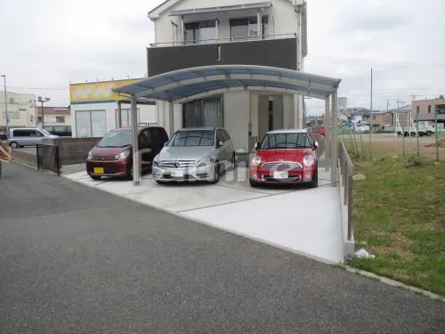 加古川市 リフォーム部分外構工事 駐車場ガレージ床 土間コンクリート 一部分 お庭 芝生張り 姫高麗芝