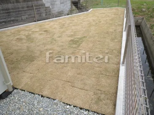 加古川市 リフォーム部分外構工事 駐車場ガレージ床 土間コンクリート 一部分 お庭 芝生張り 姫高麗芝