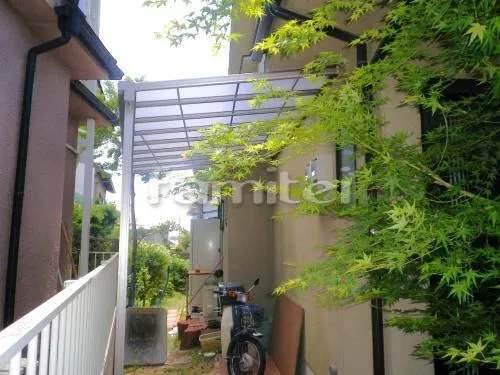 京都市左京区 エクステリア工事 自転車バイク屋根 フラットテラス屋根 1階用 F型 特殊加工 斜めカット