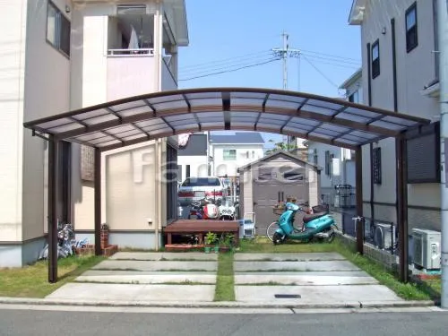 堺市西区 エクステリア工事 カーポート YKKAP レイナポートグラン 横2台用（ワイド ツイン） R型アール屋根