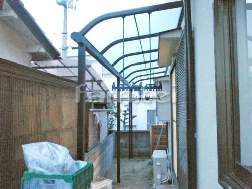 加古郡播磨町 エクステリア工事 カーポート YKKAP レイナポートグラン 1台用(単棟) R型アール屋根 雨除け屋根 レギュラーテラス屋根 1階用 R型アール屋根 物干し
