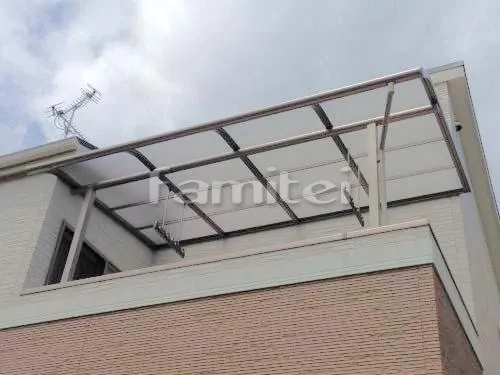 松原市 エクステリア工事 ベランダ屋根 レギュラーテラス屋根 2階用 R型アール屋根 物干し