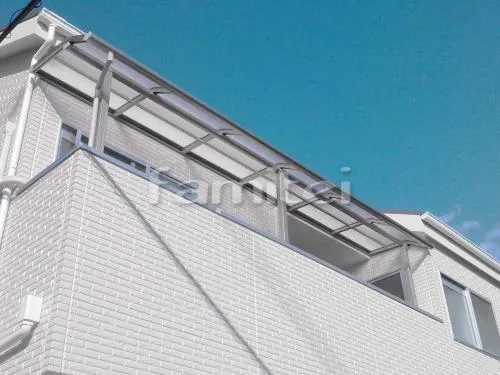 大阪市東成区 エクステリア工事 ベランダ屋根 レギュラーテラス屋根 2階用 R型アール屋根