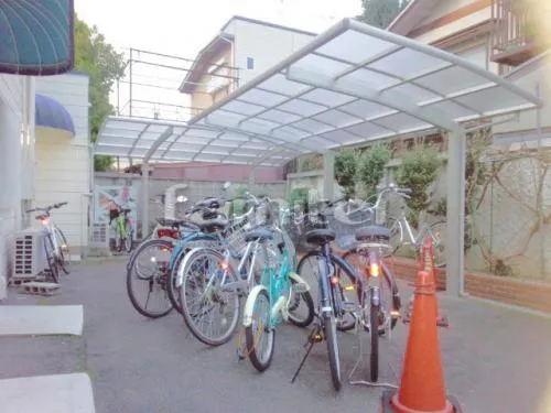 京都市左京区 エクステリア工事 自転車バイク屋根 YKKAP レイナポートグラン カーポート1台用(単棟) R型アール屋根 2ヶ所