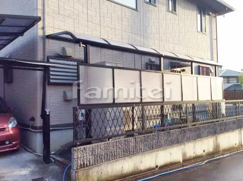 和泉市 エクステリア工事 勝手口屋根 レギュラーテラス屋根 1階用 R型アール屋根 物干し 目隠しパネル(前面 正面)