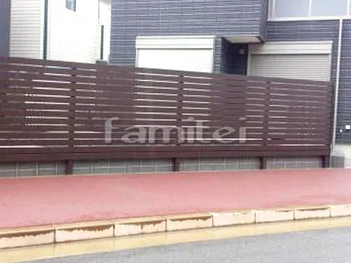 和歌山市 リフォーム外構工事 木製調目隠しフェンス塀 LIXILリクシル デザイナーズパーツ TOEXトエックス