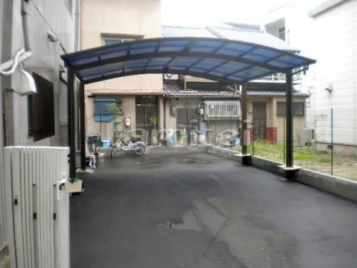 大阪市浪速区 エクステリア工事 カーポート YKKAP レイナポートグラン 横2台用(ワイド ツイン) R型アール屋根