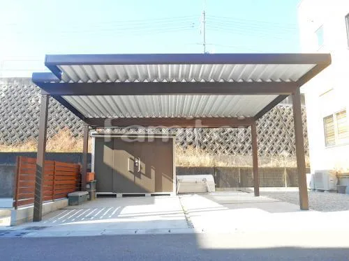 奈良市 エクステリア工事 リフォームシンプル オープン外構 ガレージまわり 駐車場屋根 物置 フェンス 犬走り