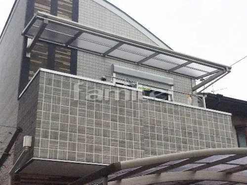 大阪市平野区 エクステリア工事 柱なしベランダ屋根 YKKAP ヴェクターテラス屋根(ベクター) 2階用 F型フラット屋根