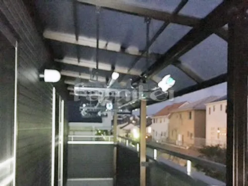 神戸市北区 エクステリア工事 カーポート YKKAP レイナポートグラン 横2台用(ワイド ツイン) R型アール屋根 ベランダ屋根 レギュラーテラス屋根 2階用 R型アール屋根 物干し