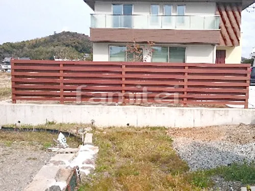 和歌山市 リフォーム部分工事 木製調目隠しフェンス塀 板材 土間コンクリート