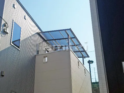 神戸市垂水区 エクステリア工事 ベランダ屋根 フラットテラス屋根 2階用 F型 物干し