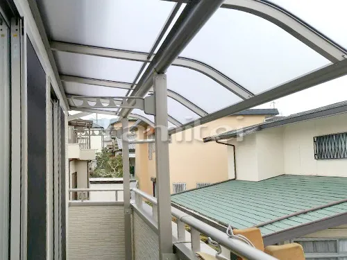 神戸市 エクステリア工事 洗濯干し屋根 レギュラーテラス屋根 1階用 R型アール屋根 ベランダ屋根 レギュラーテラス屋根 2階用 R型アール屋根 物干し