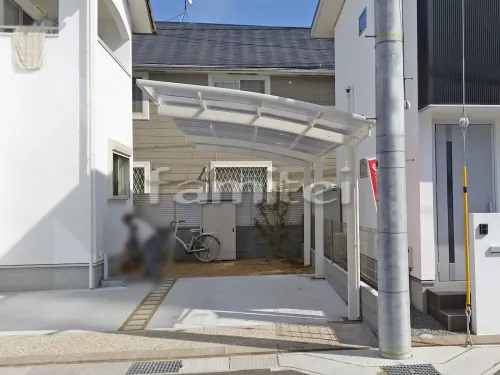 姫路市 エクステリア工事 カーポート YKKAP レイナポートグラン 縦1.5台用(1台+延長 縦連棟) R型アール屋根