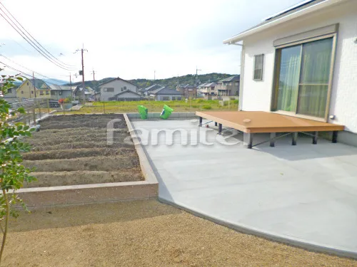 和歌山市 お庭リフォーム外構 人工木ウッドデッキ 土間コンクリート 家庭菜園スペース シンボルツリー